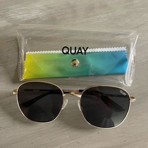 Quay Jezabbell Sunglasses